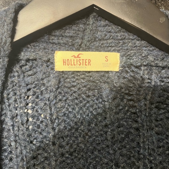 Hollister cardigan - Picture 3 of 3